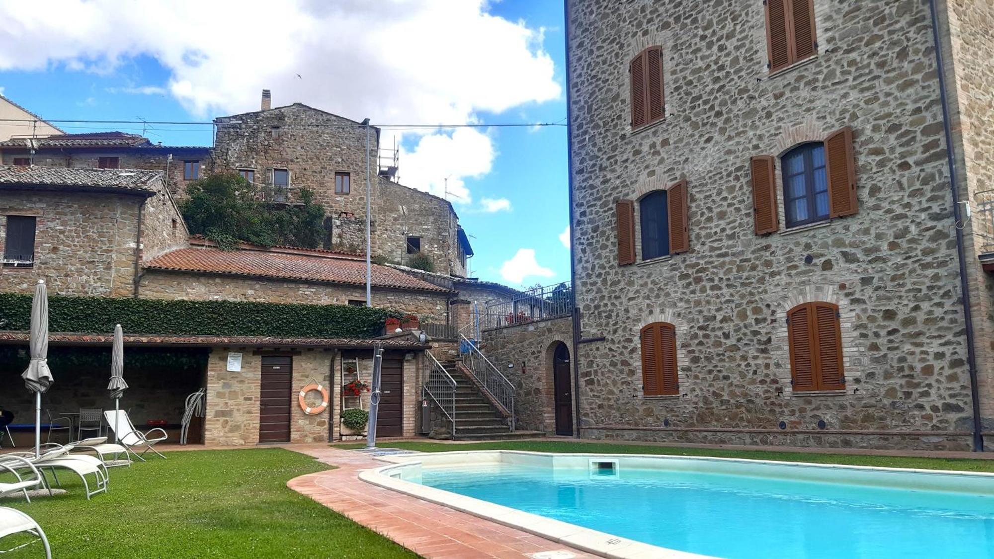 Le Rondini Apartment Torricella  Exterior foto